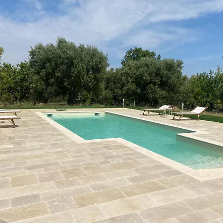 Le Radici 住宿加早餐酒店 莫诺波利